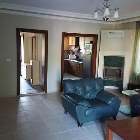 Golf Villa. City Center. Villa